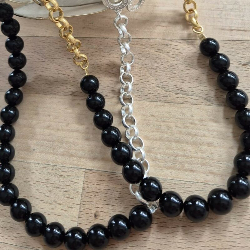 Berry necklace black agate matt silver plated