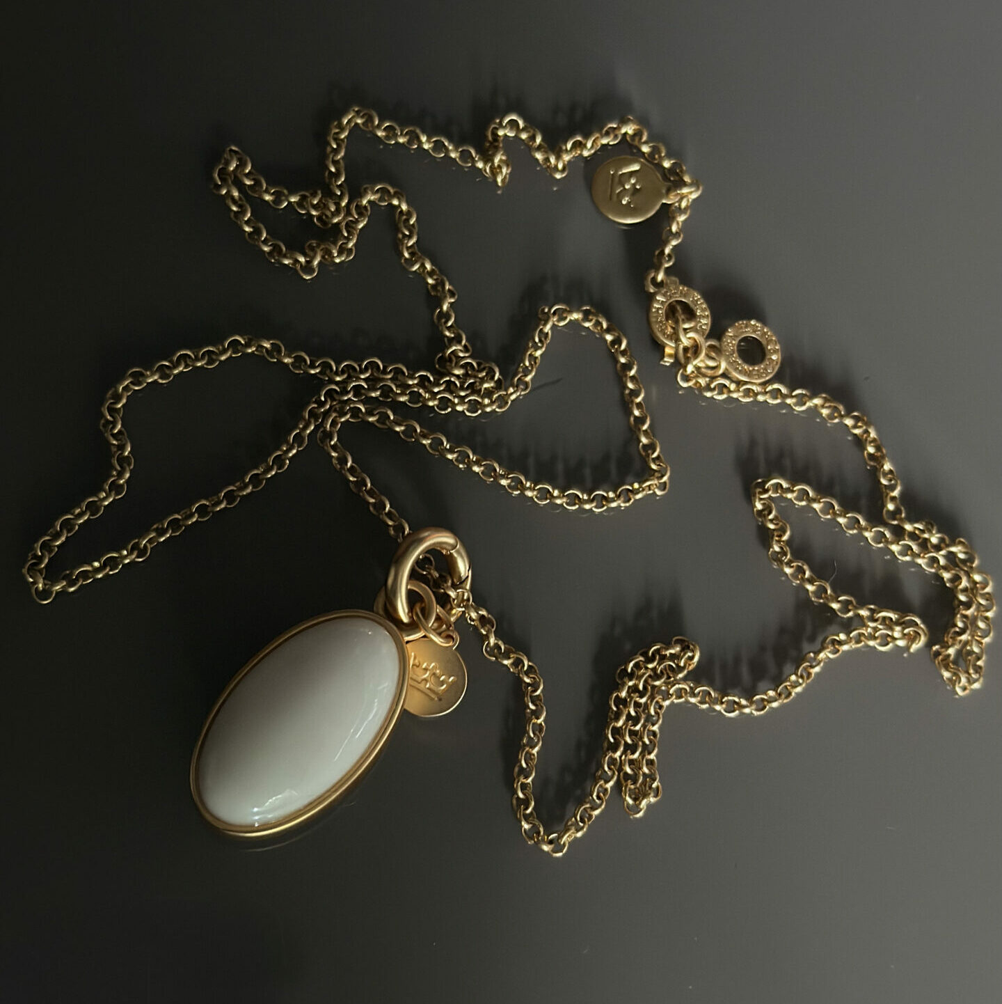 Essentials Pure necklace matt gold plated - 90 CM
